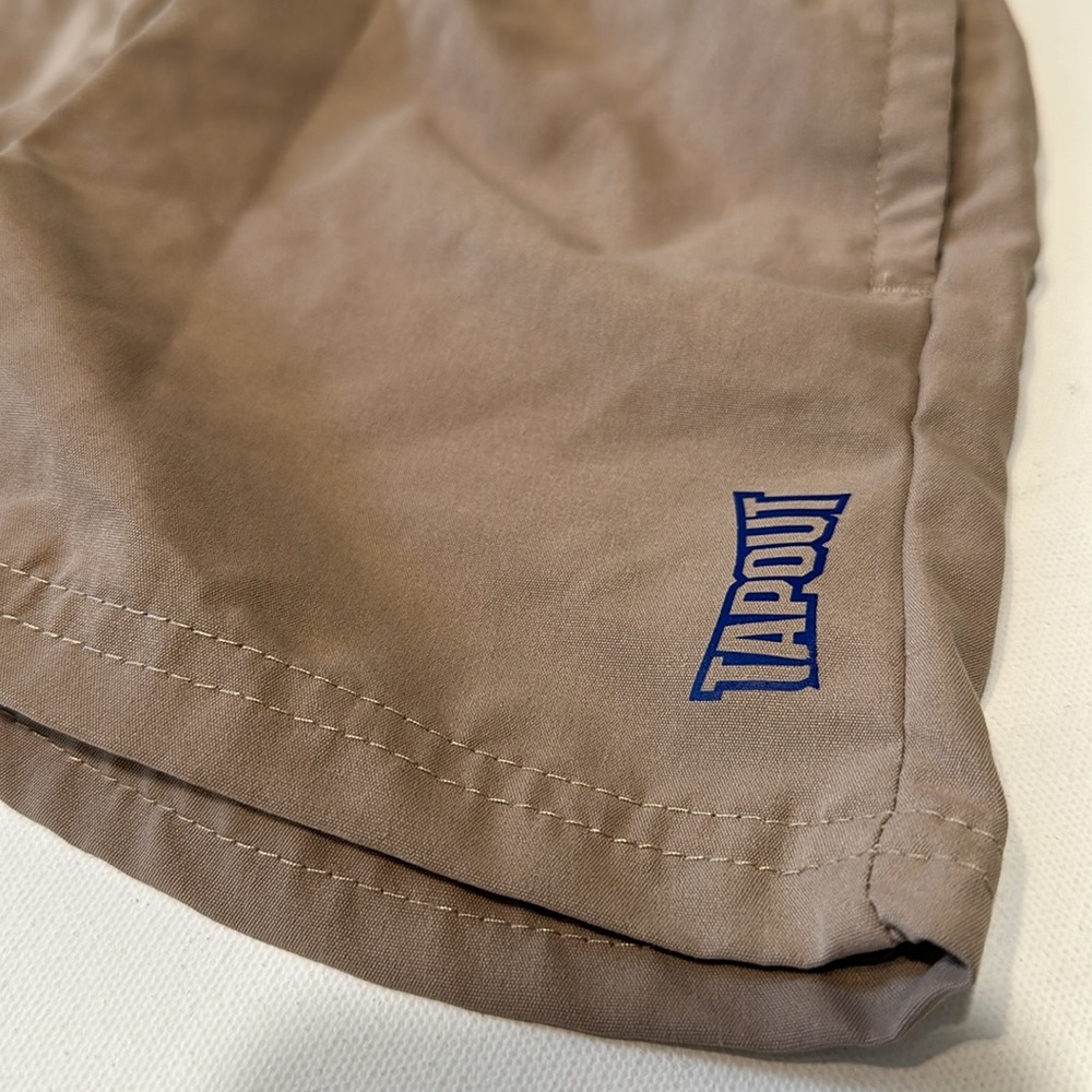 BOYS TAPOUT SHORTS - Picture 2 of 4